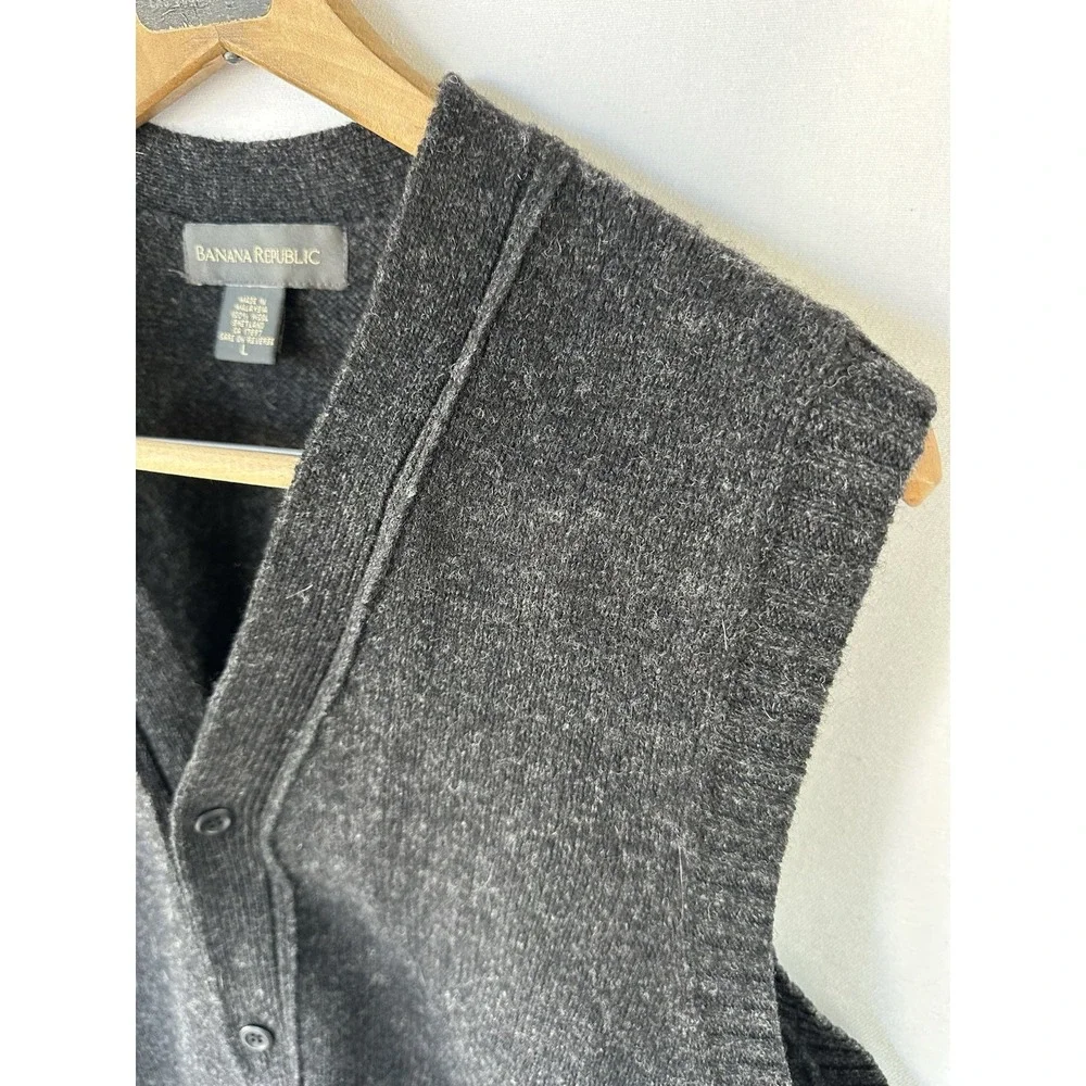 Banana Republic Wool Sweater Vest Office Career Business Classy Men's L Black